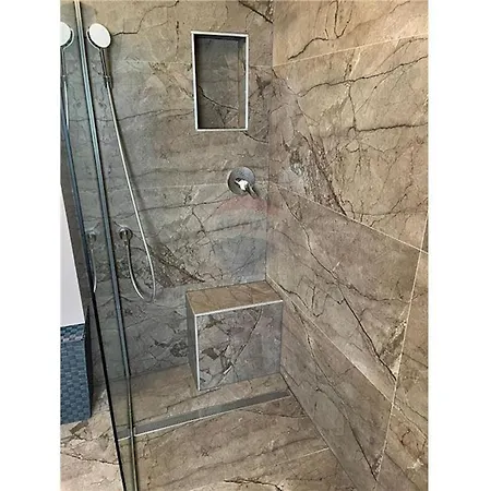 Apartment Exclusive Penthouse On 100 Square Only 70 M From The Sea