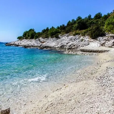 Exclusive Penthouse On 100 Square Only 70 M From The Sea Trogir